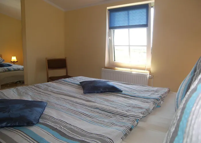 农家乐 Heuboden 梅伦新