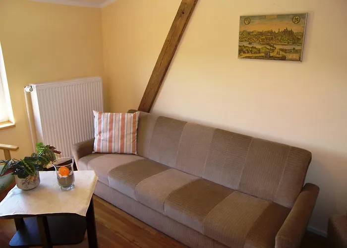 Heuboden 农家乐 *